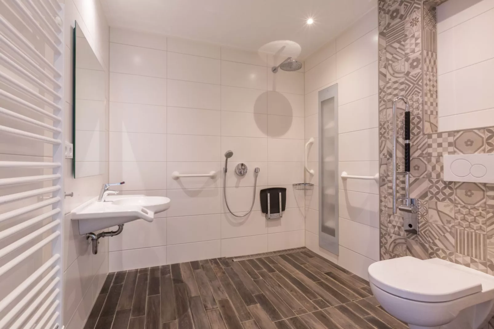 De Zeeuwse Schuur - comfort 6 personen-Badezimmer