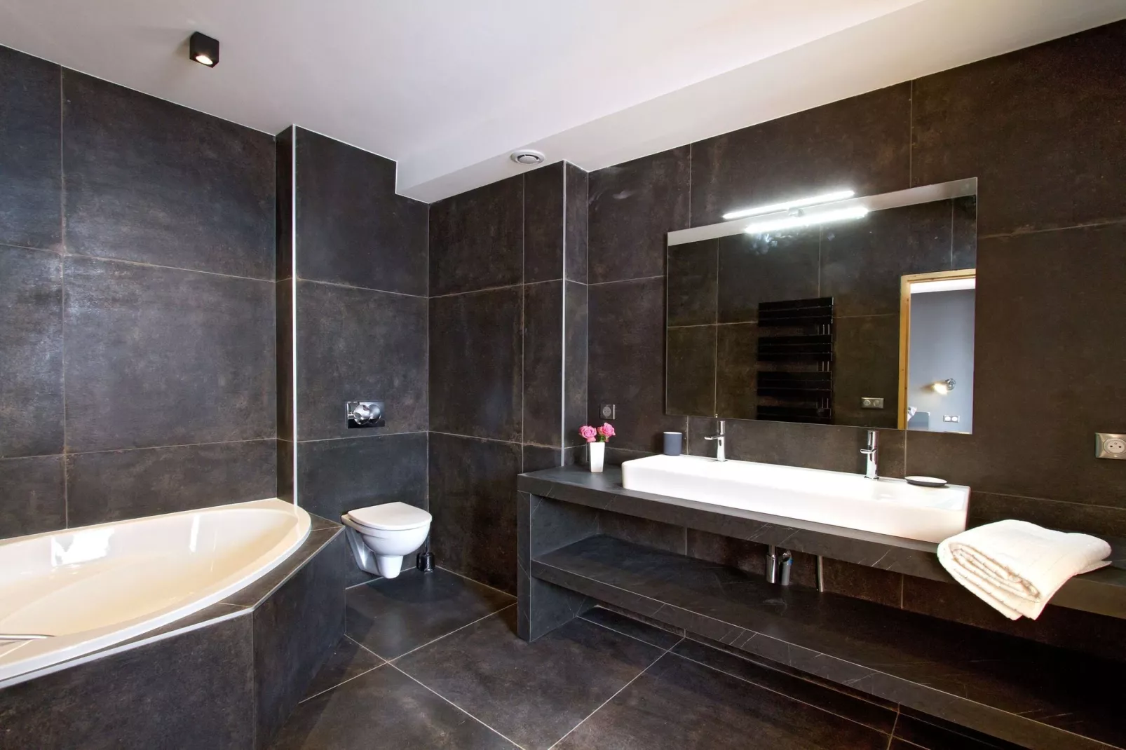 Nuance de Bleu-Bathroom