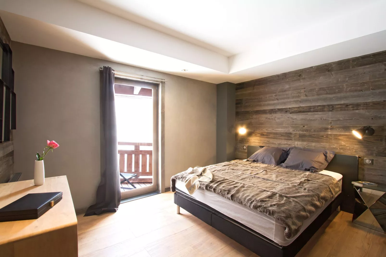 Nuance de Blanc-Bedroom