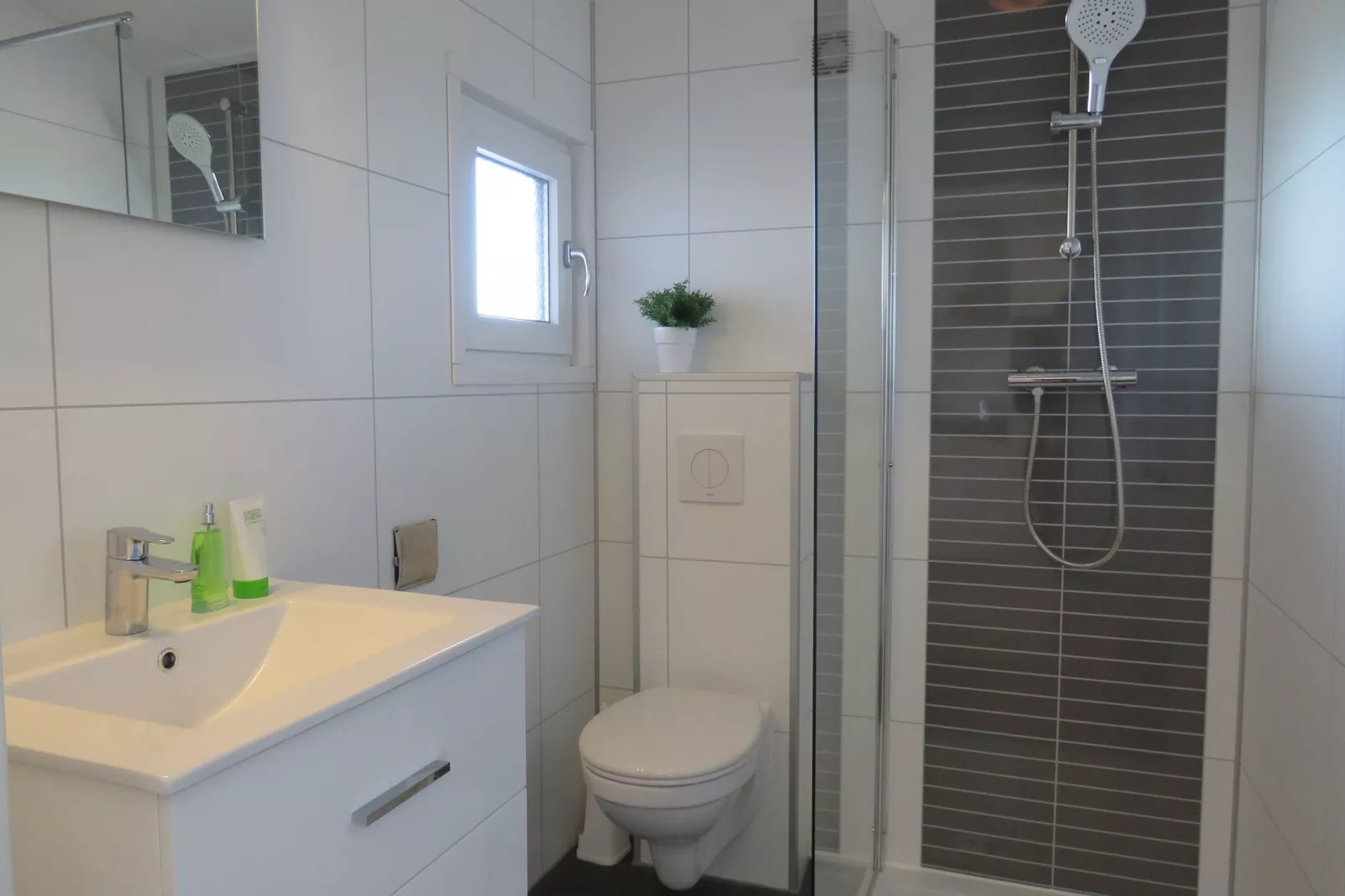 Resort Markermeer 2-Bathroom