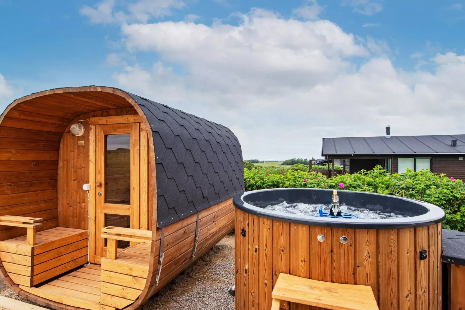 Maison de vacances pour 12 a Ansager