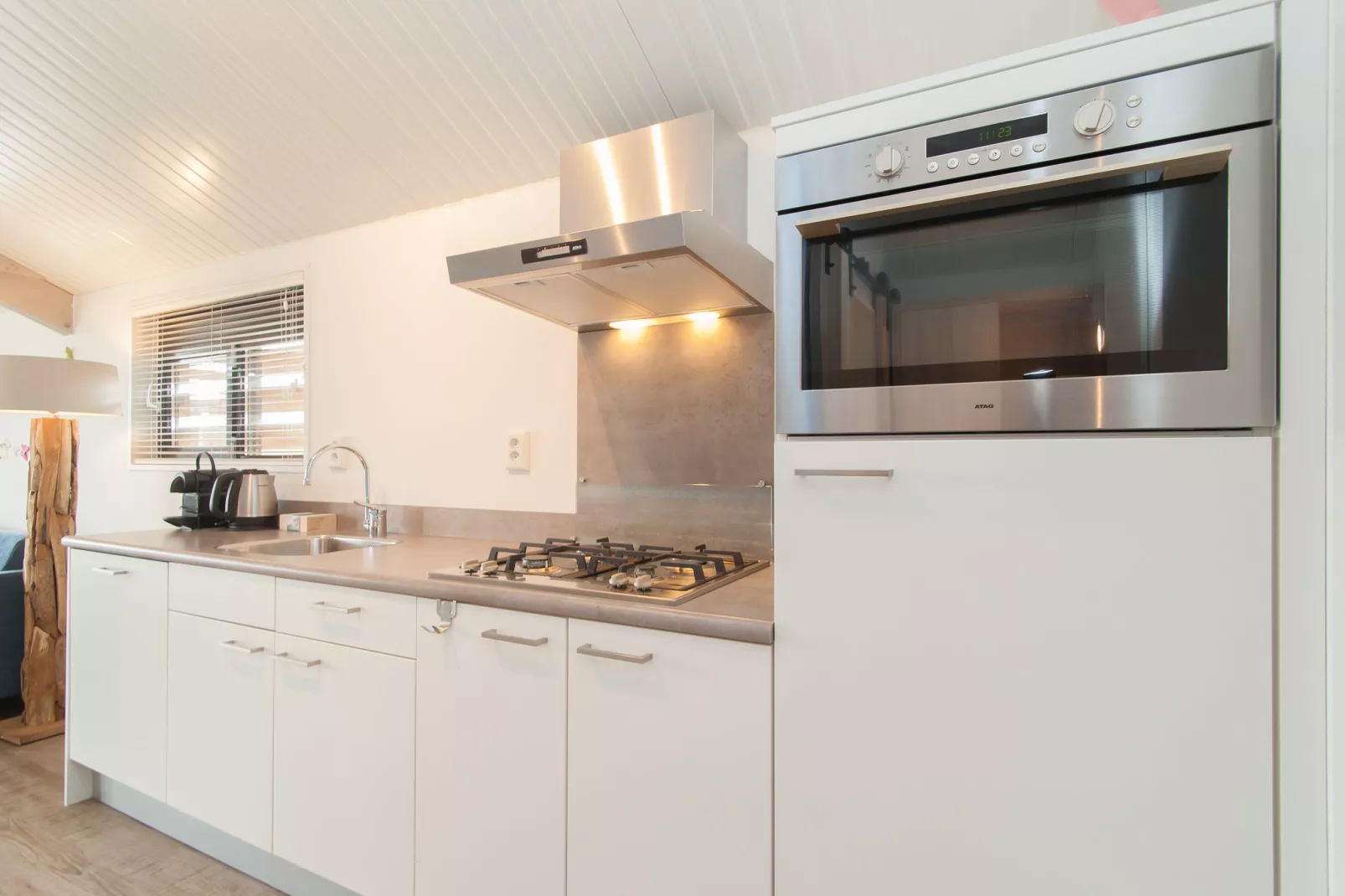 Sea Lodges Ameland 1-Kitchen