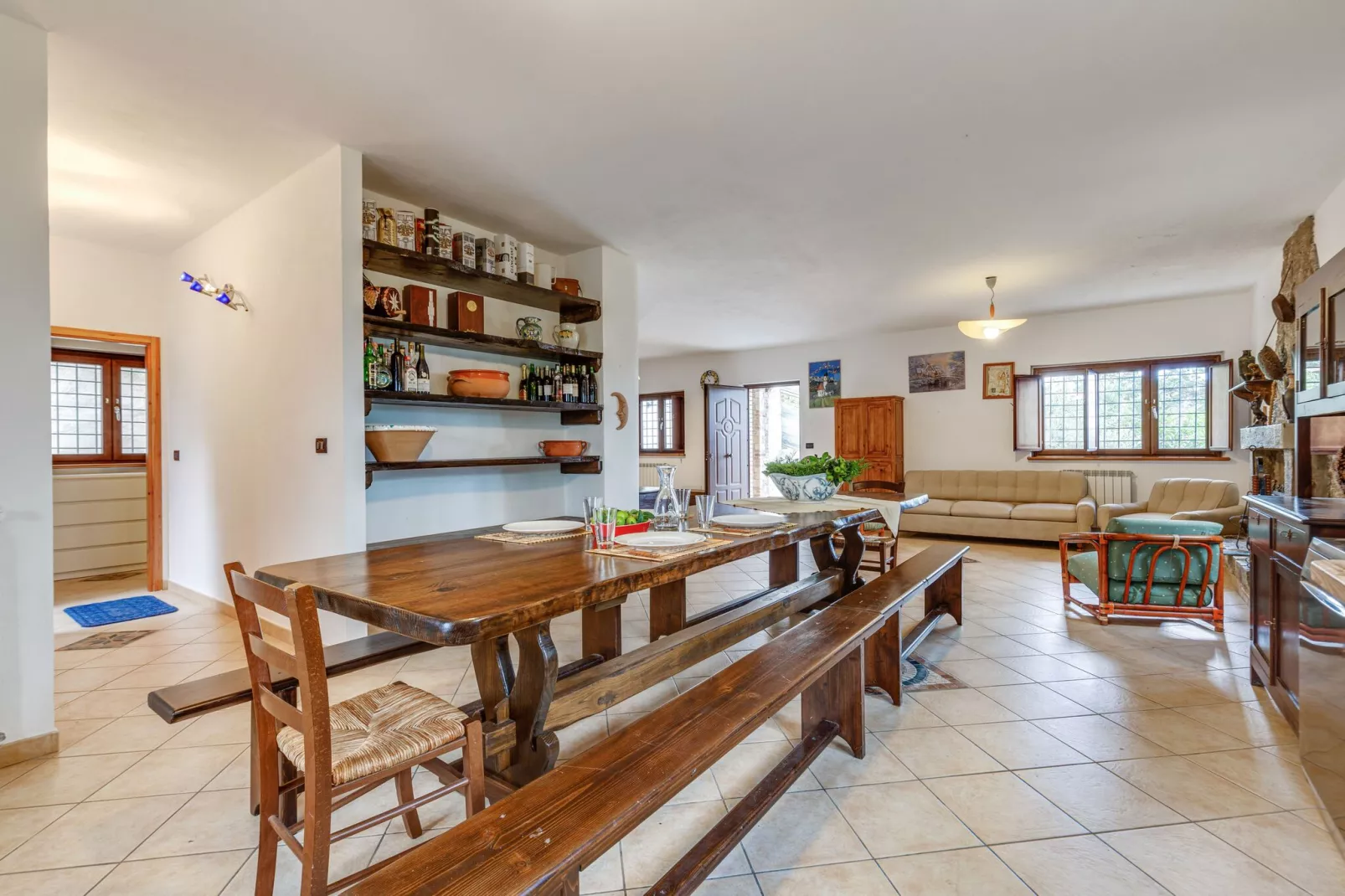 Casa di Ciccio-Dining room
