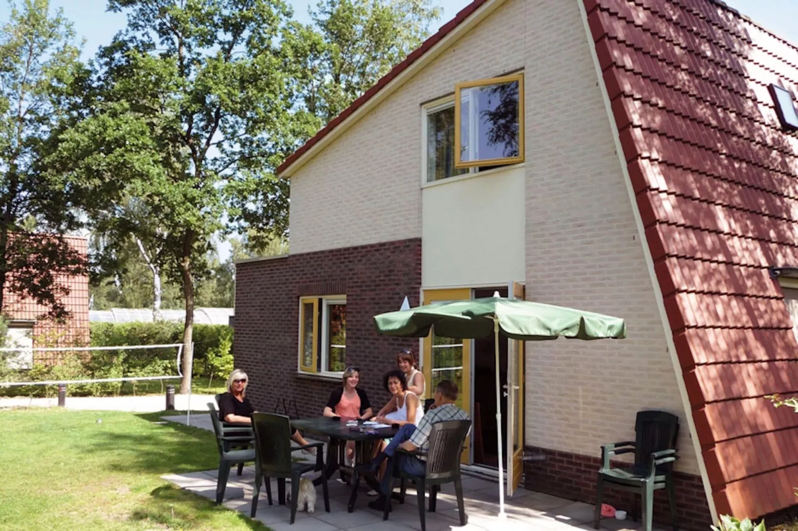 Bungalowpark Hoenderloo 6-Terrace balcony