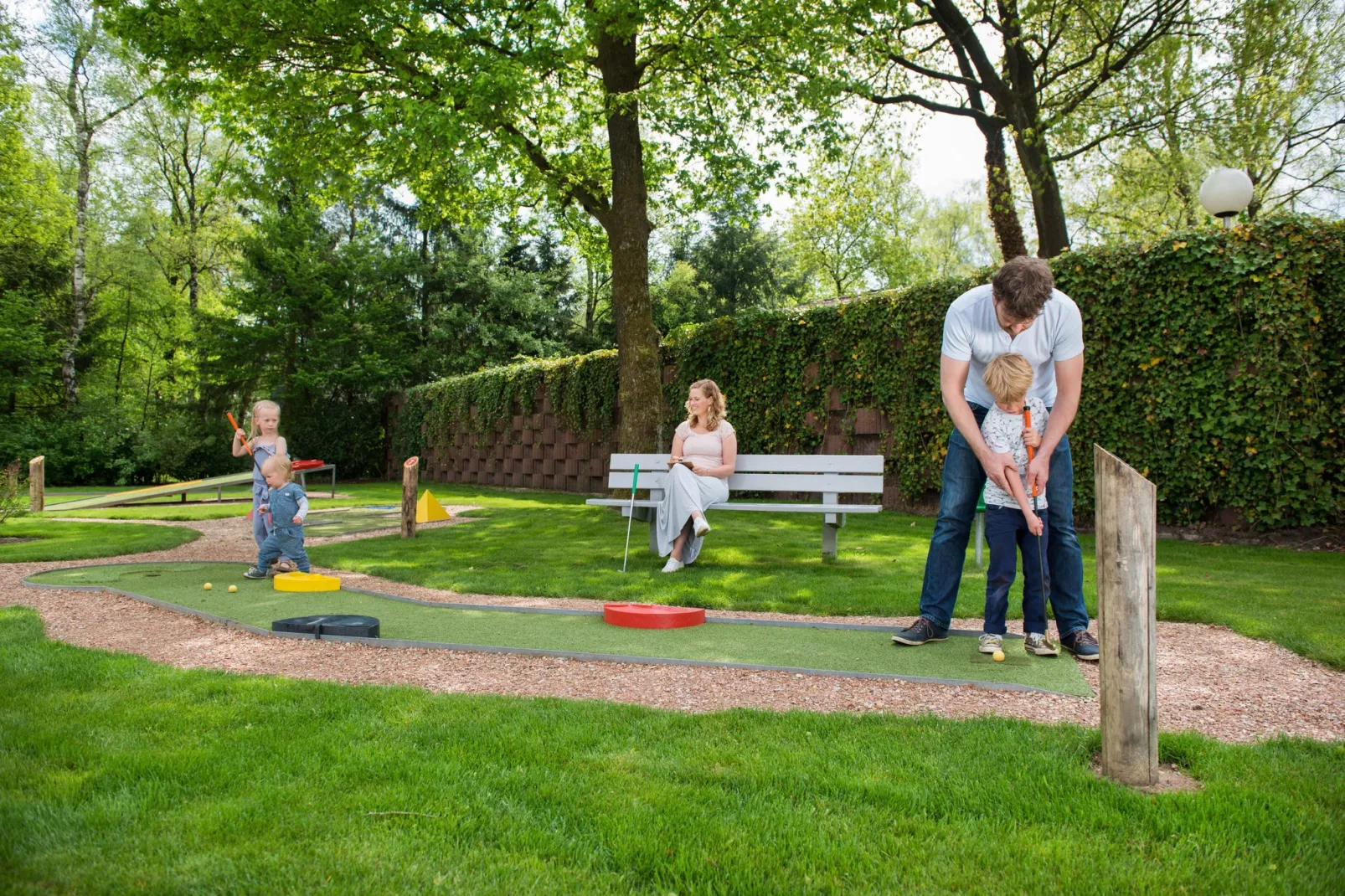 Bungalowpark Hoenderloo 6-Park facilities