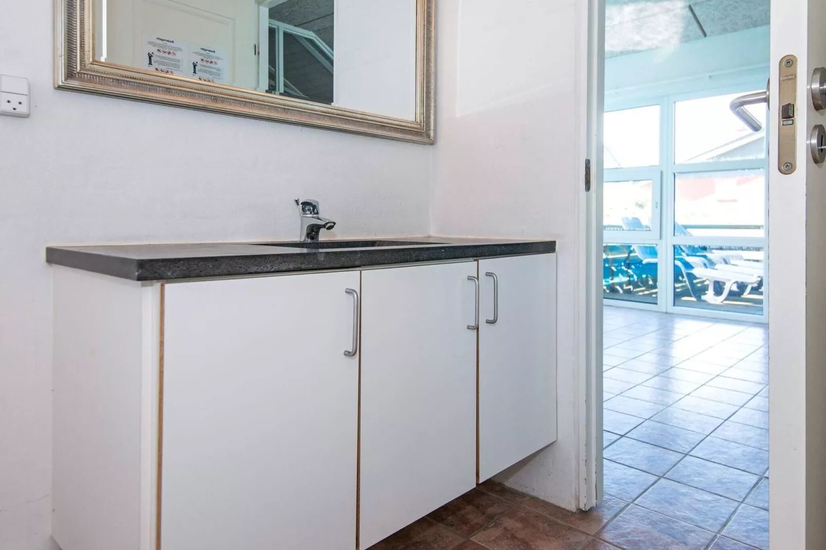 10 person holiday home in Ringkøbing-Indoor