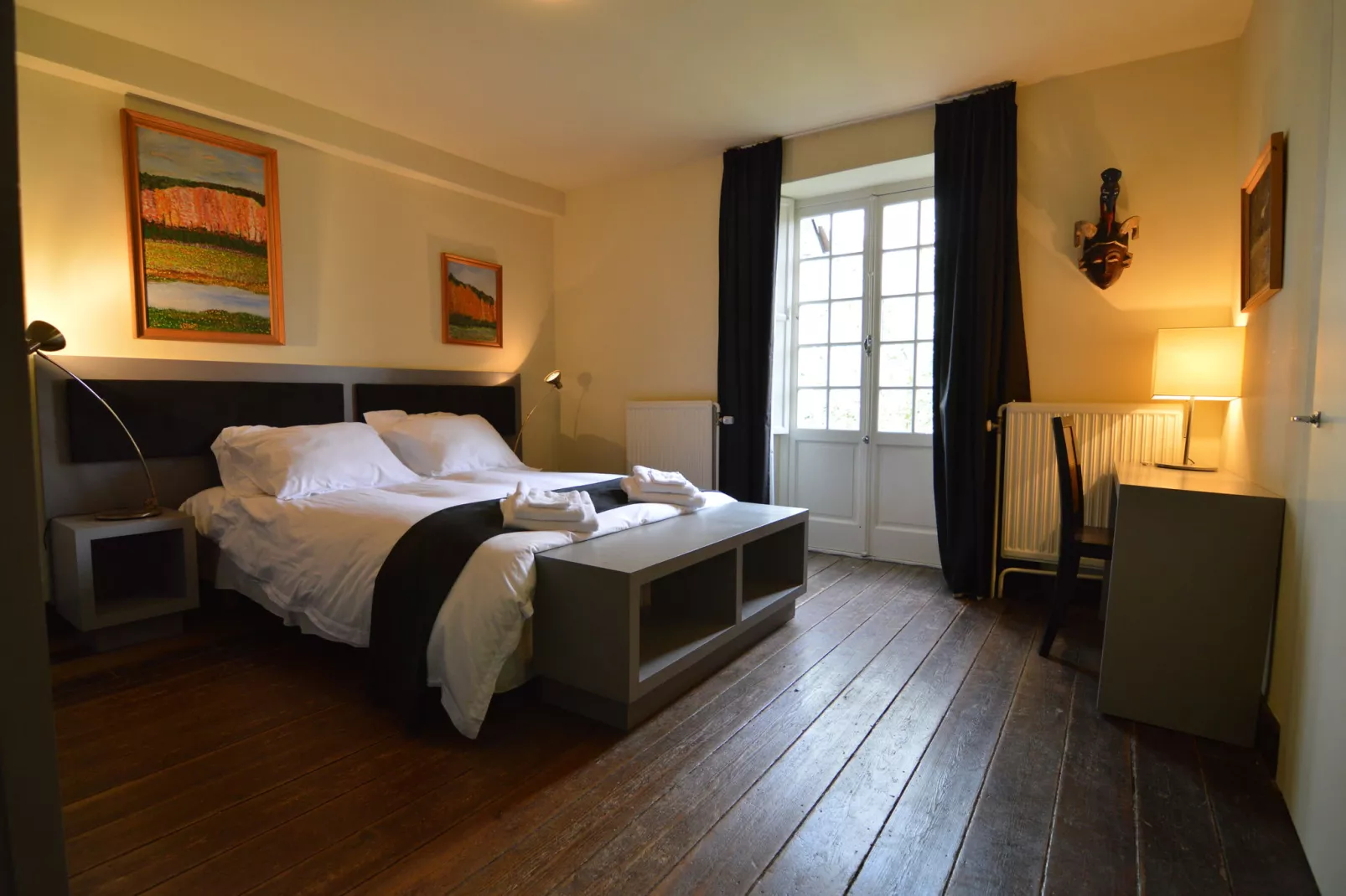 Mess des Officiers-Bedroom