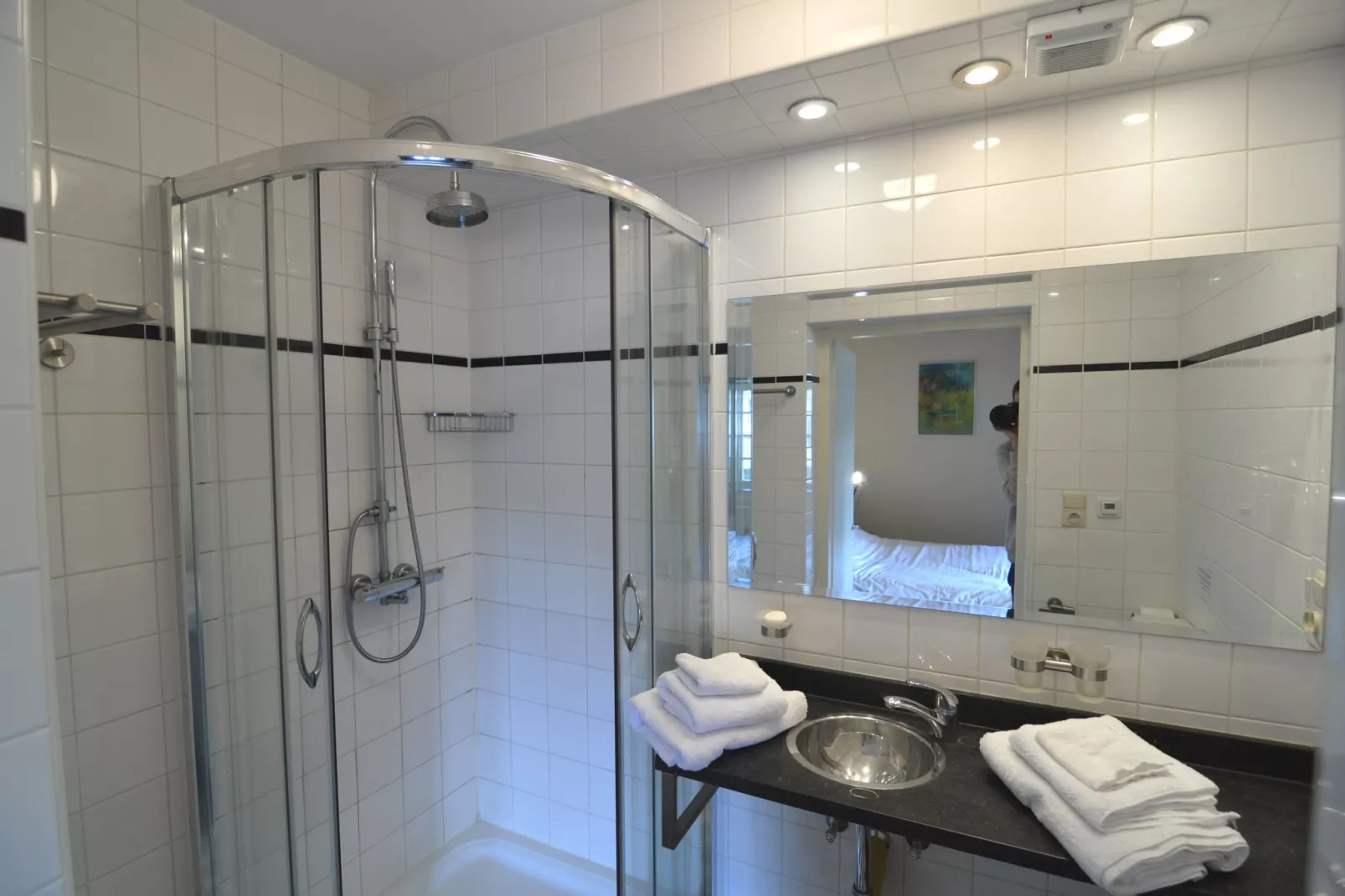 Mess des Officiers-Bathroom