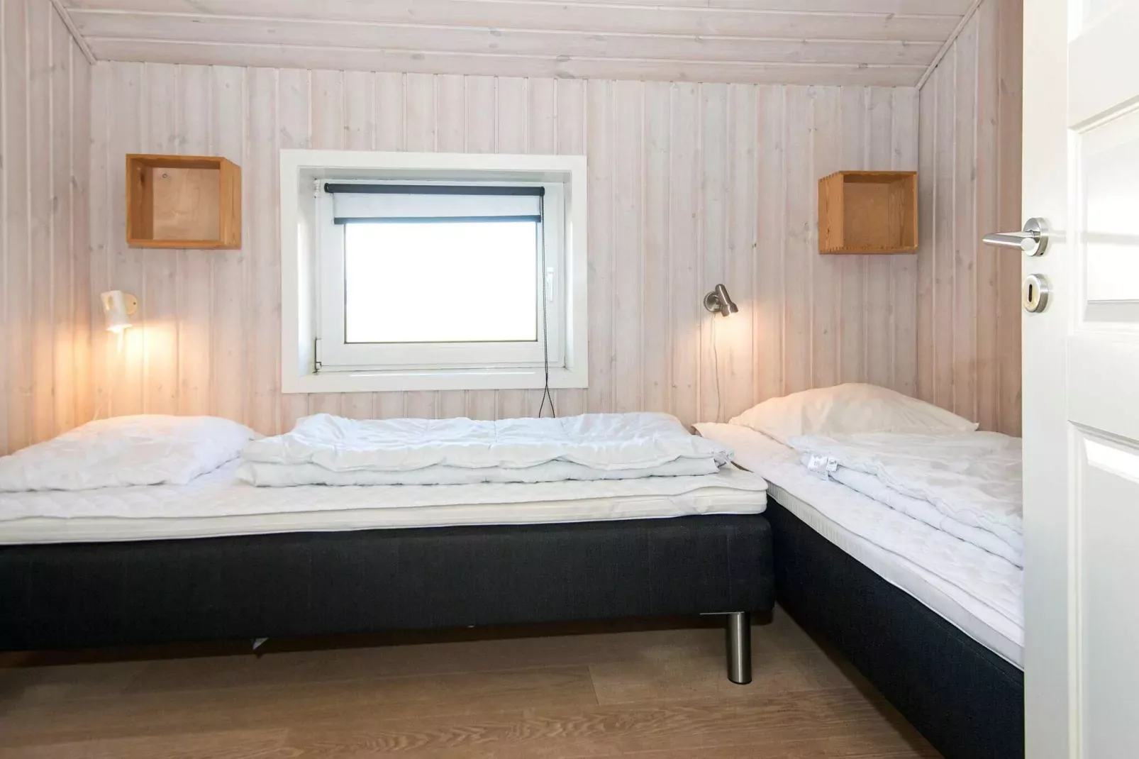 10 person holiday home in Ringkøbing-Indoor