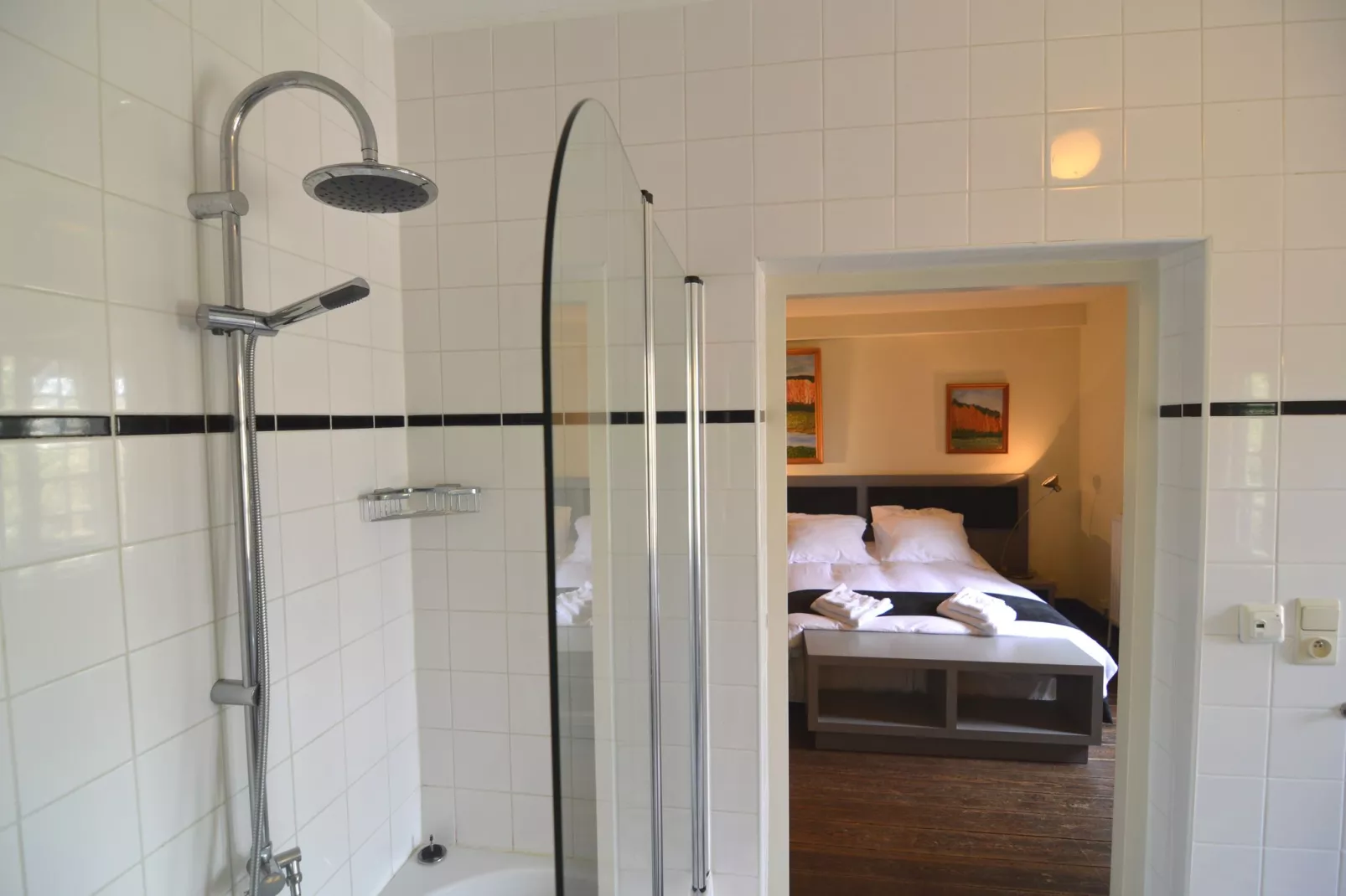 Mess des Officiers-Bathroom