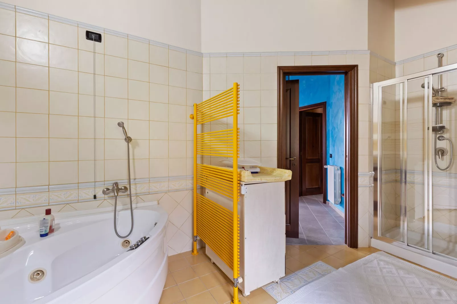 Villa d'Aquino-Salle de bain