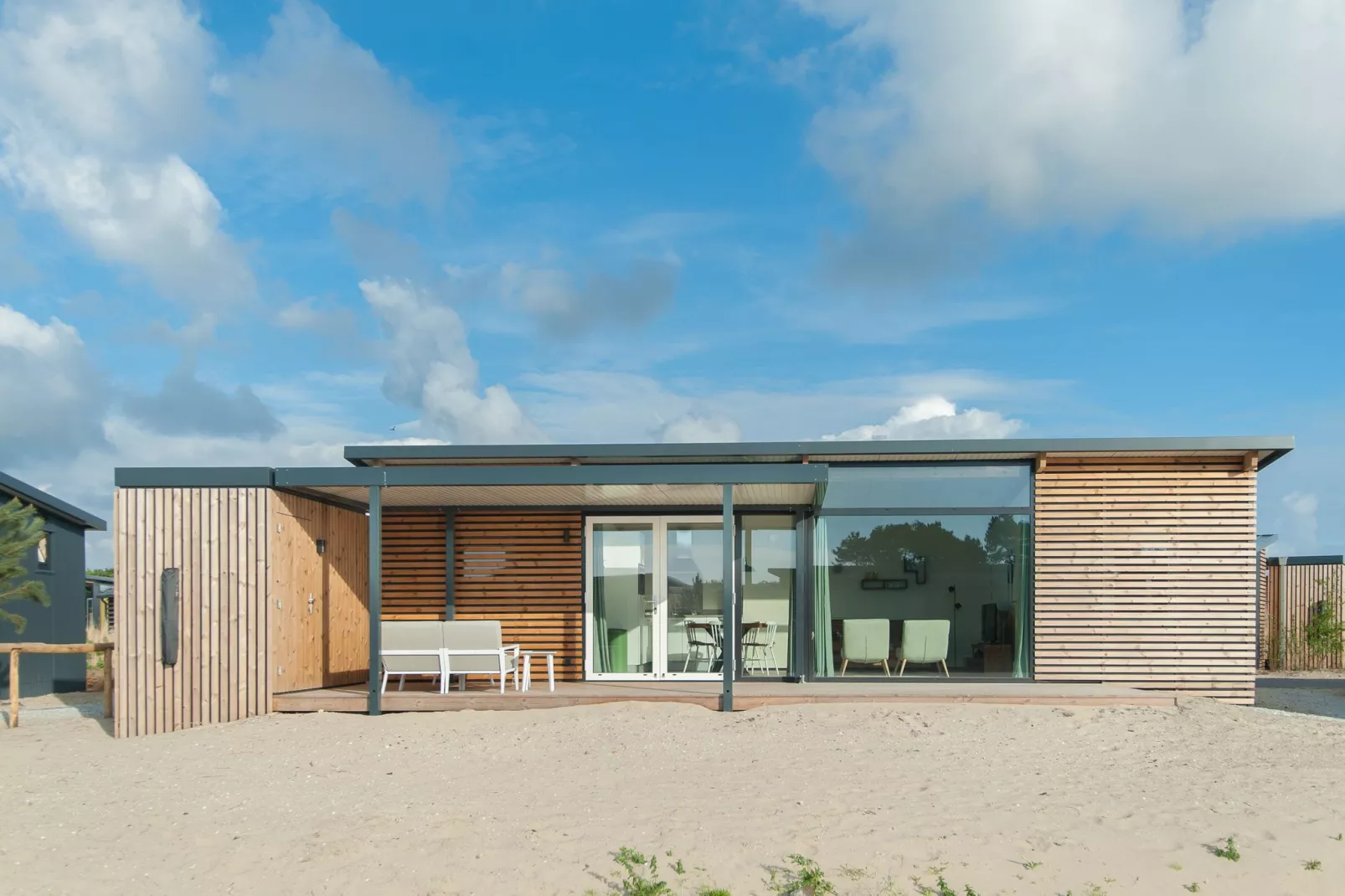 Sea Lodges Ameland 3-Exterior summer