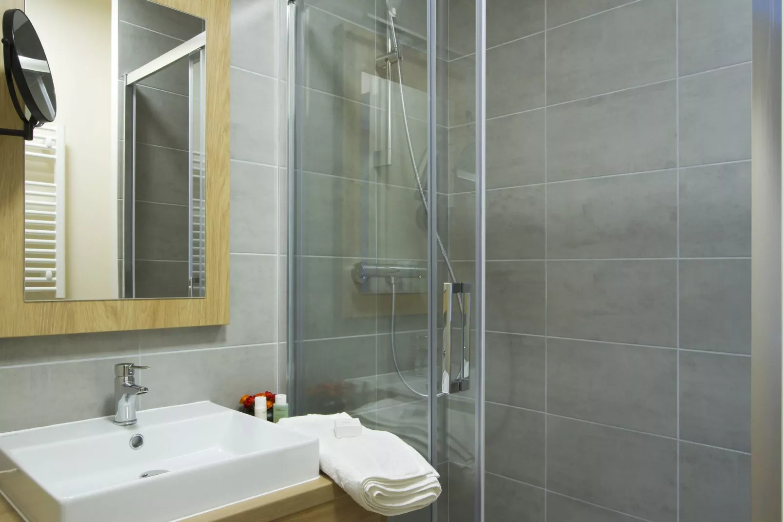 Résidence l'Éclose 7-Bathroom