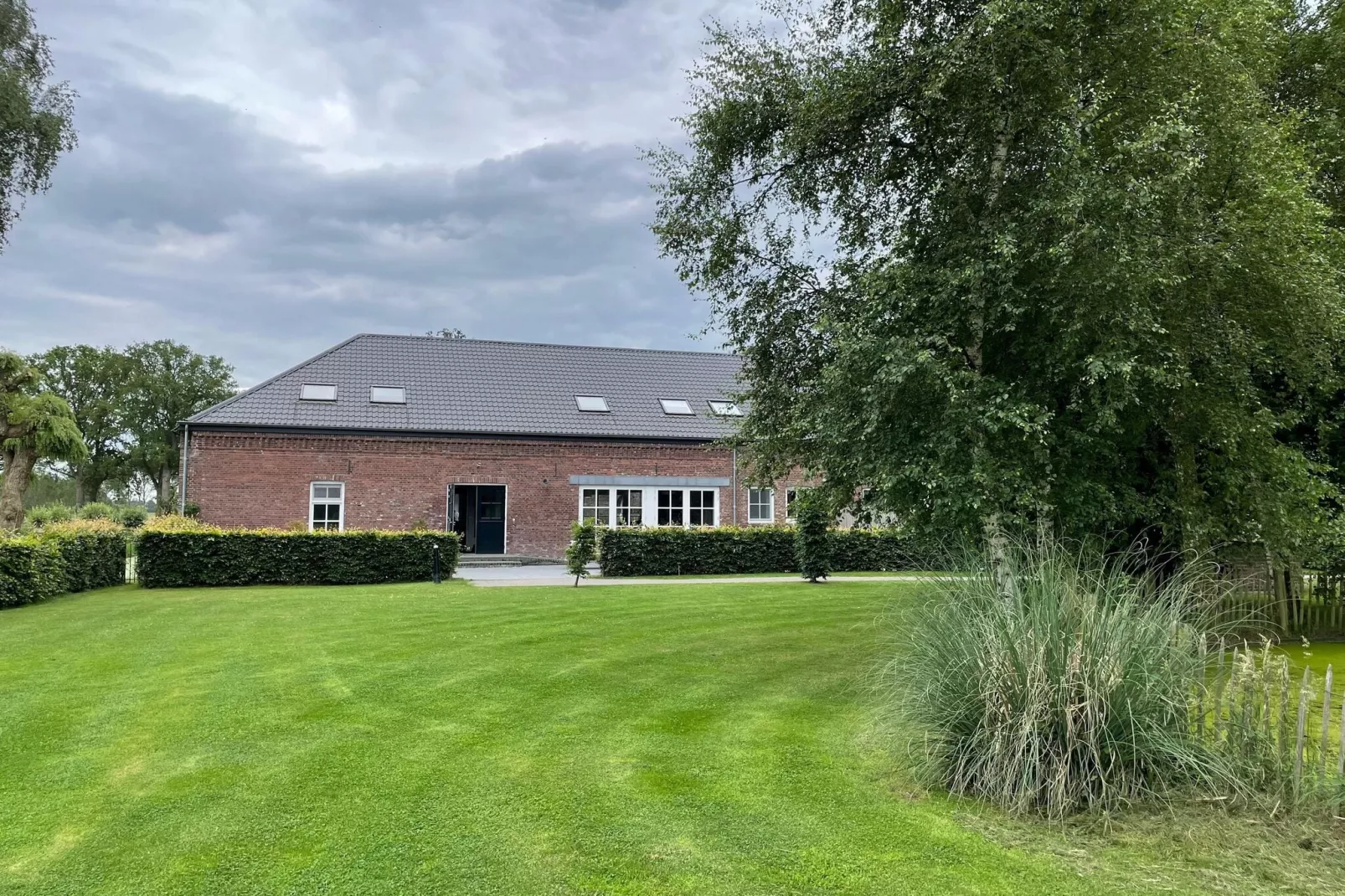 Kasteelboerderij Gunhof-Exterior summer