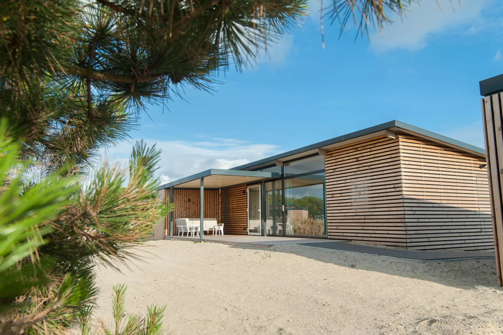 Sea Lodges Ameland 4-Exterior summer