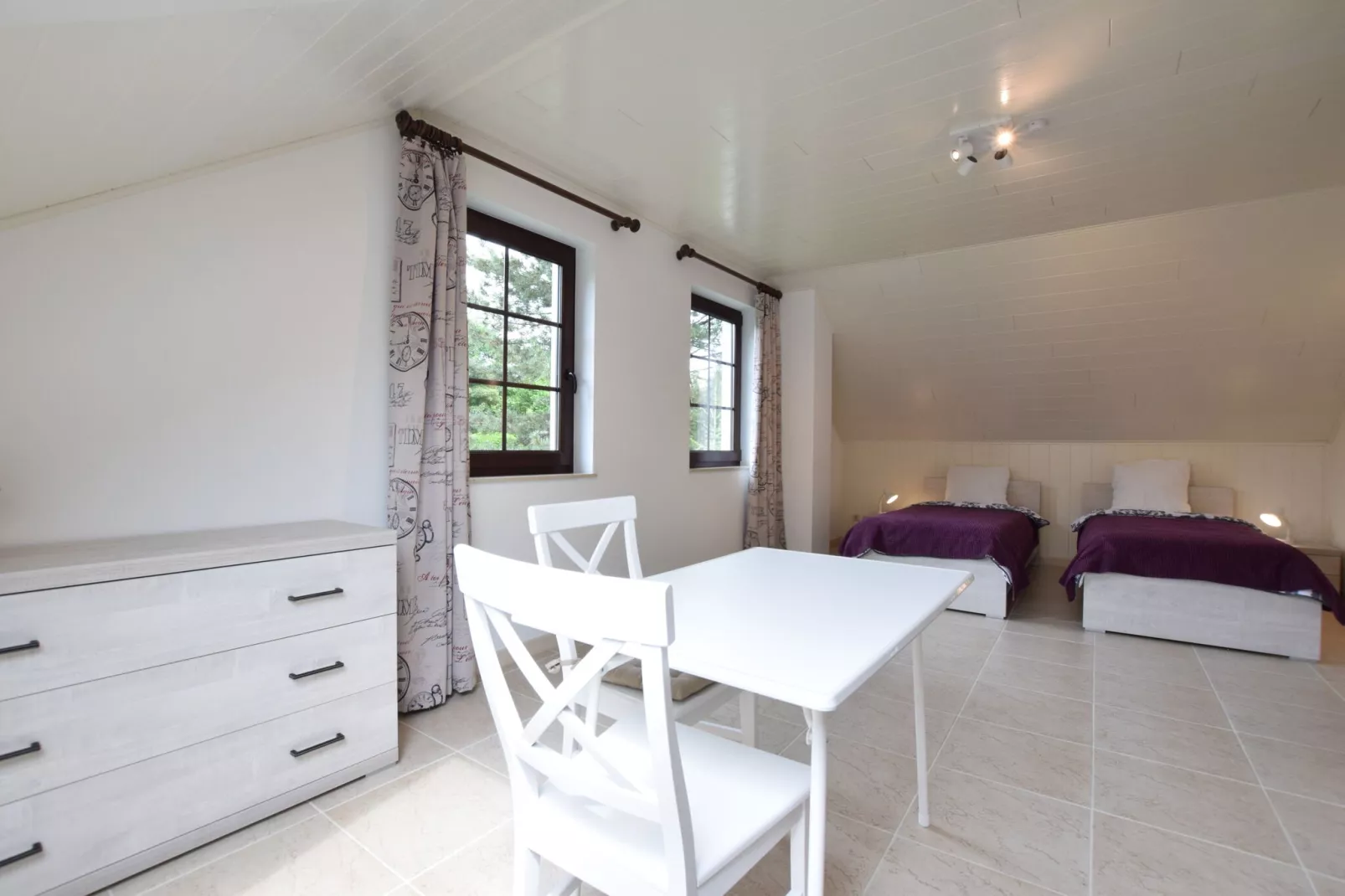 Les Cherbins-Schlafzimmer