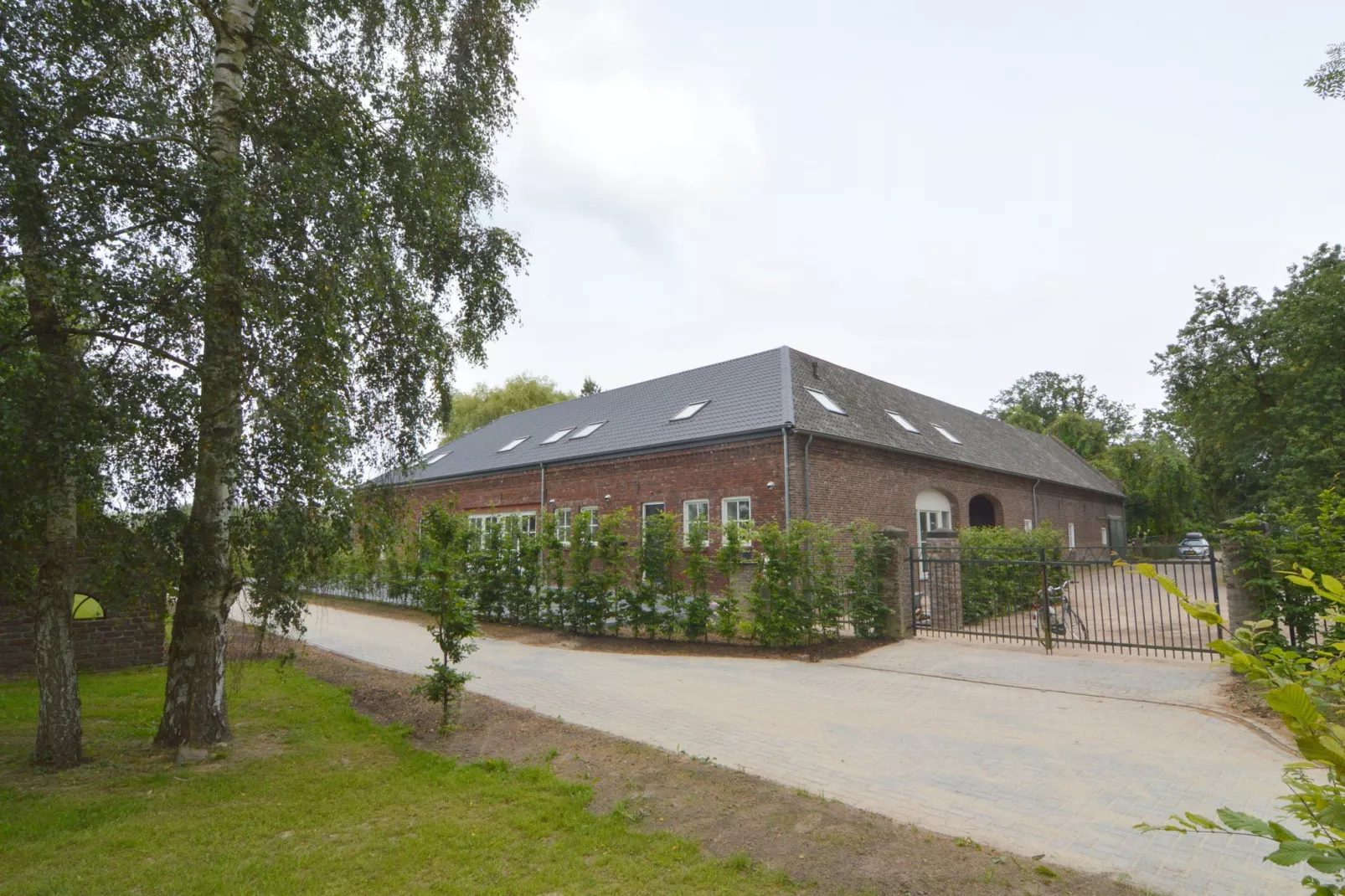 Kasteelboerderij Gunhof-Exterior in summer