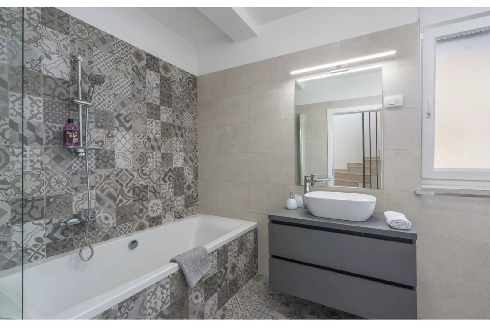 Appartement Bella-Bathroom