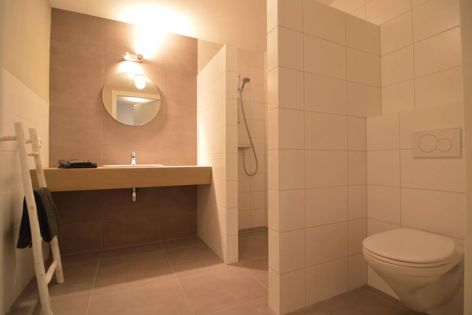 Kasteelboerderij Gunhof-Bathroom