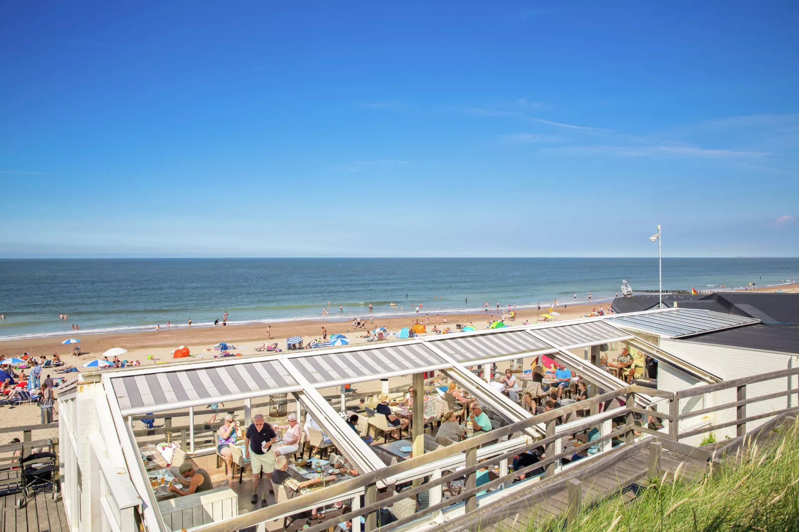 Vakantiepark Hof Domburg 19-Areas summer 5km