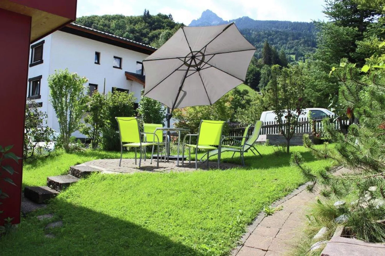 Apartment Elisabeth-Garten Sommer