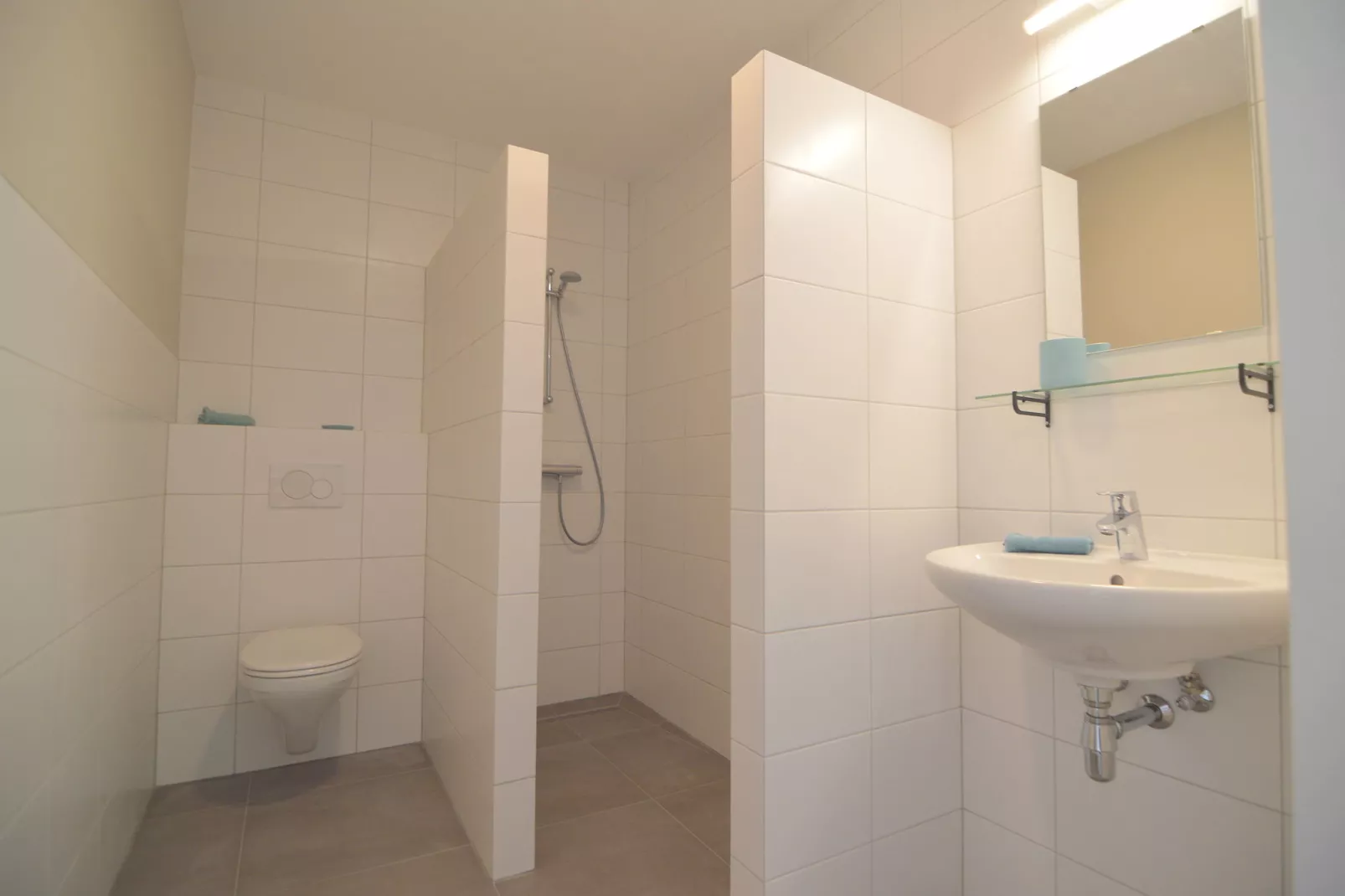 Landgoed de Gunhof-Bathroom