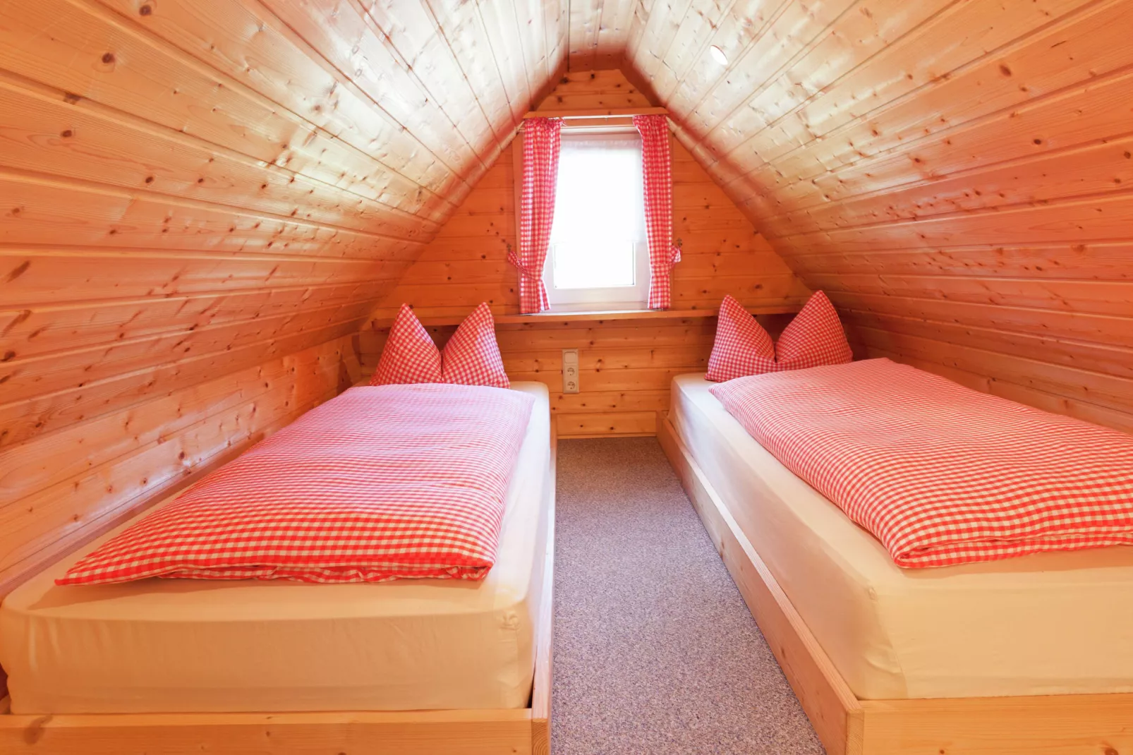 Oberkirchen-Bedroom