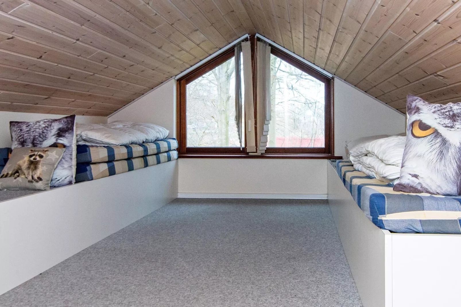 12 person holiday home in Aabenraa-Indoor