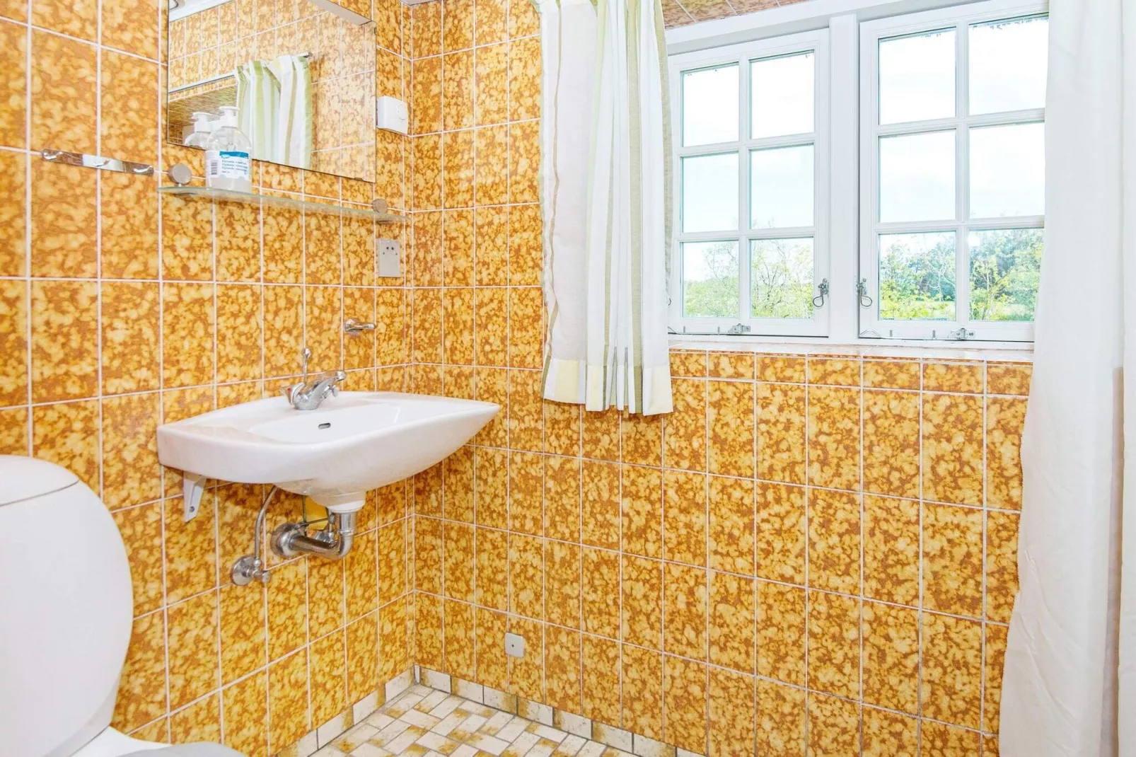 5 person holiday home in Rømø-Indoor