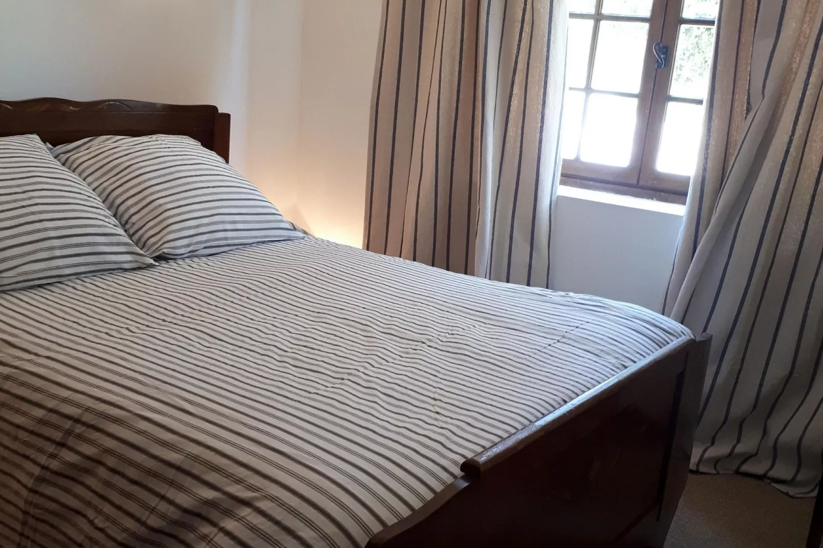 Le Travers-Bedroom