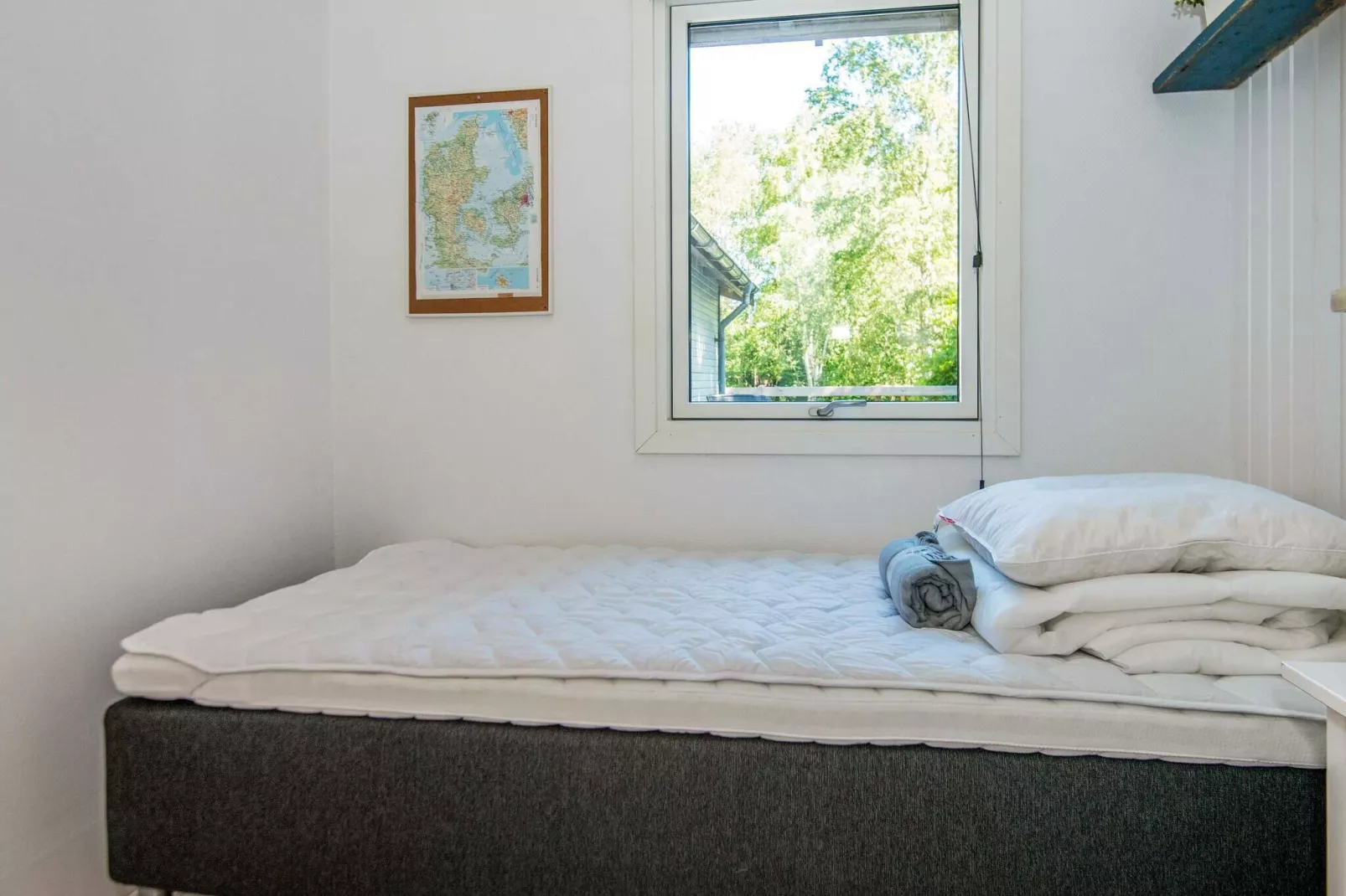 5 person holiday home in Grenaa-Indoor