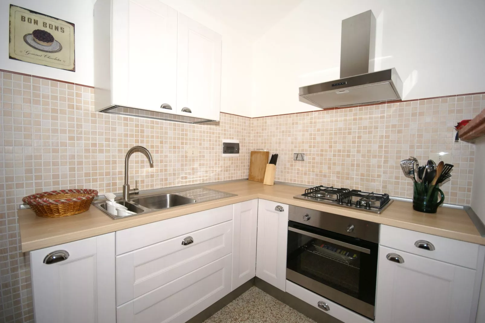 Aia-Kitchen