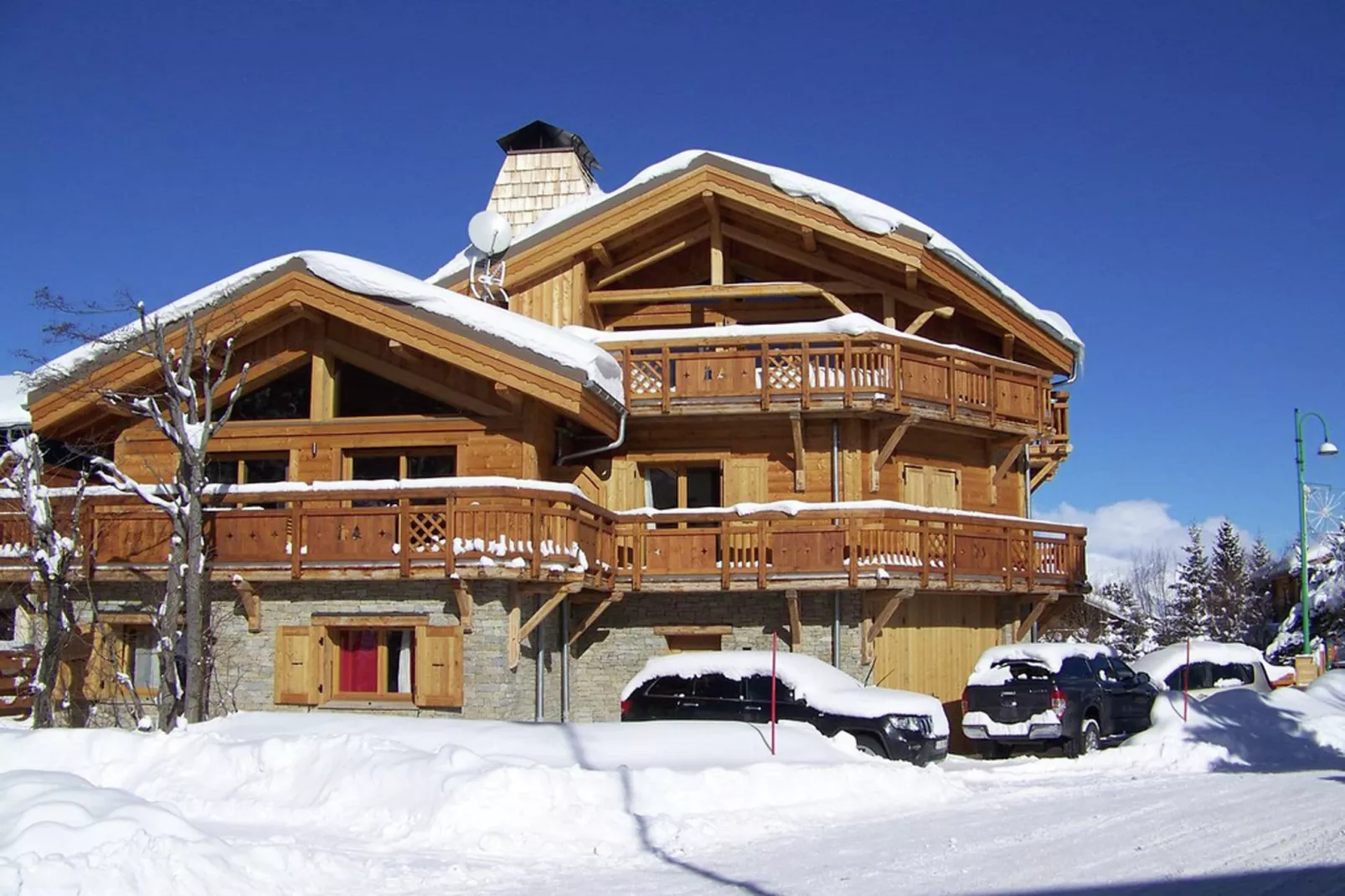Chalet Levanna Orientale-Exterior winter