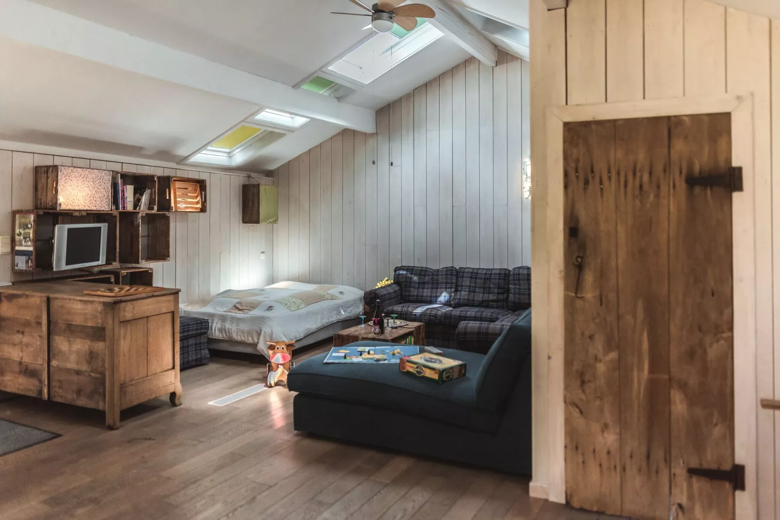 Le Pigeonnier-Living room