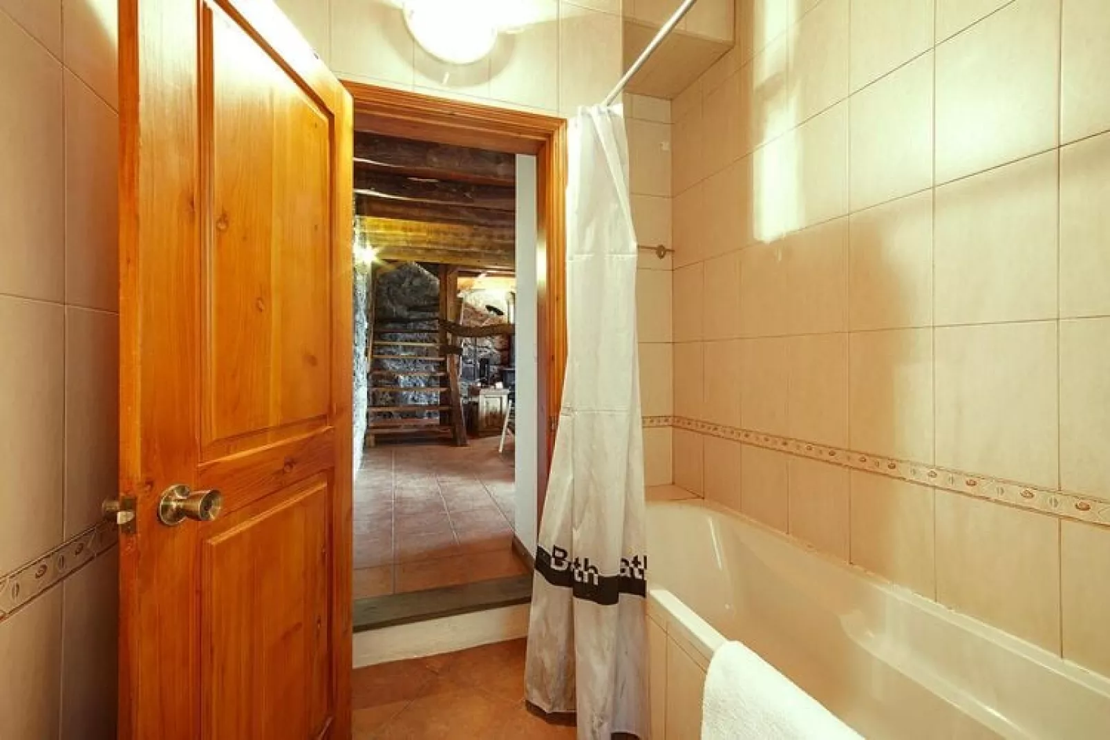 Holiday home, Praínha de Baixo-Casa da Mó-Badezimmer