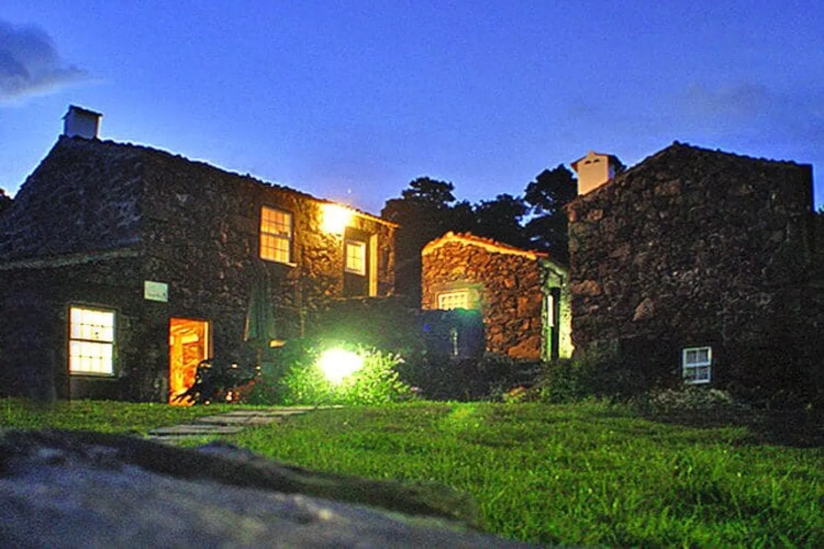 Holiday home, Praínha de Baixo-Casa da Mó-Außenbereich Sommer