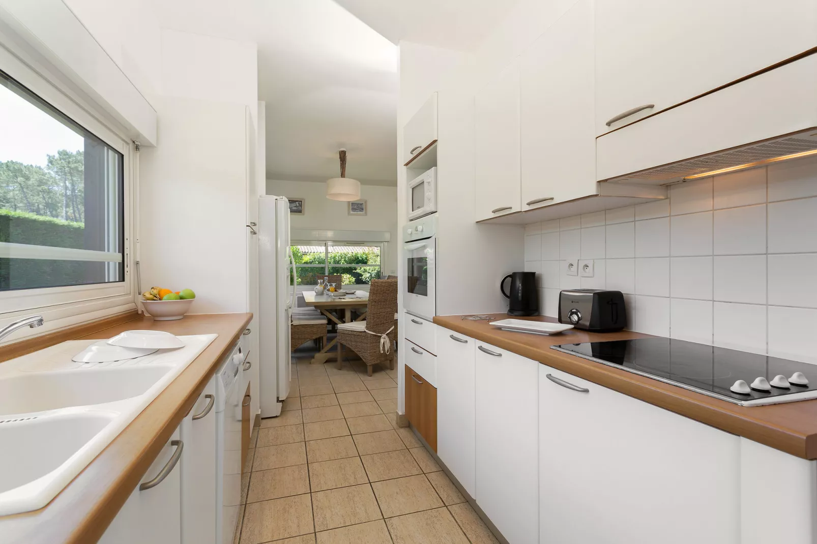 Villas de la Prade 3-Kitchen