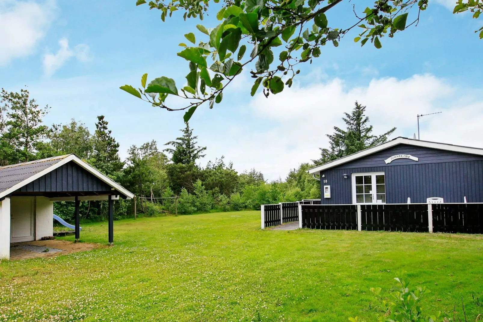 5 person holiday home in Thyholm-By Traum-View