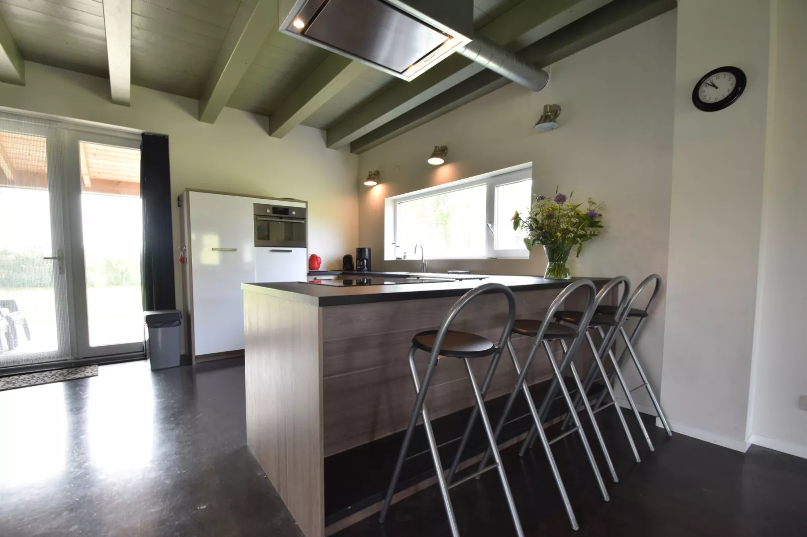 Zeedijk III-Kitchen