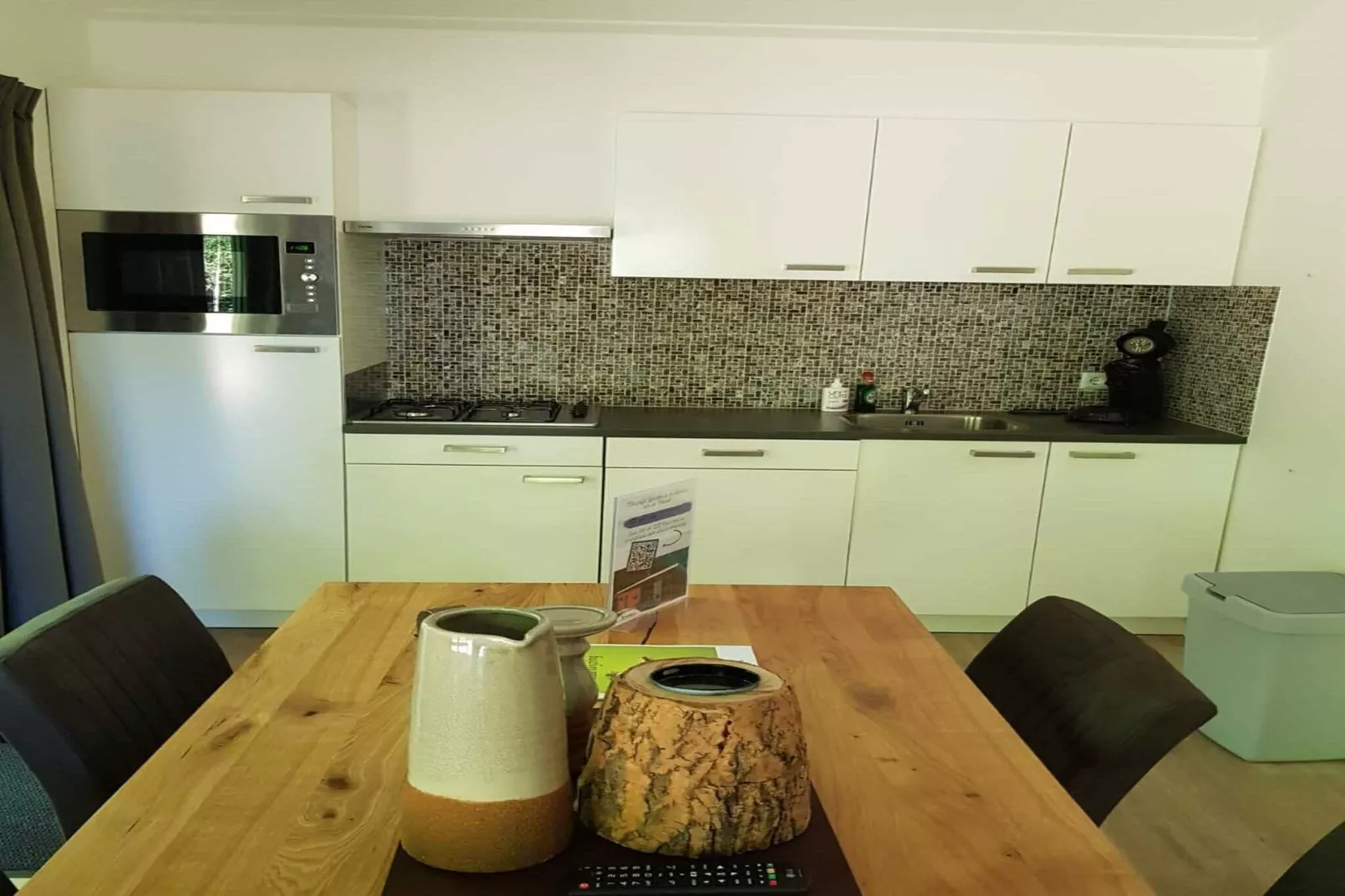 Vakantiepark De Rimboe & De Woeste Hoogte 21-Kitchen