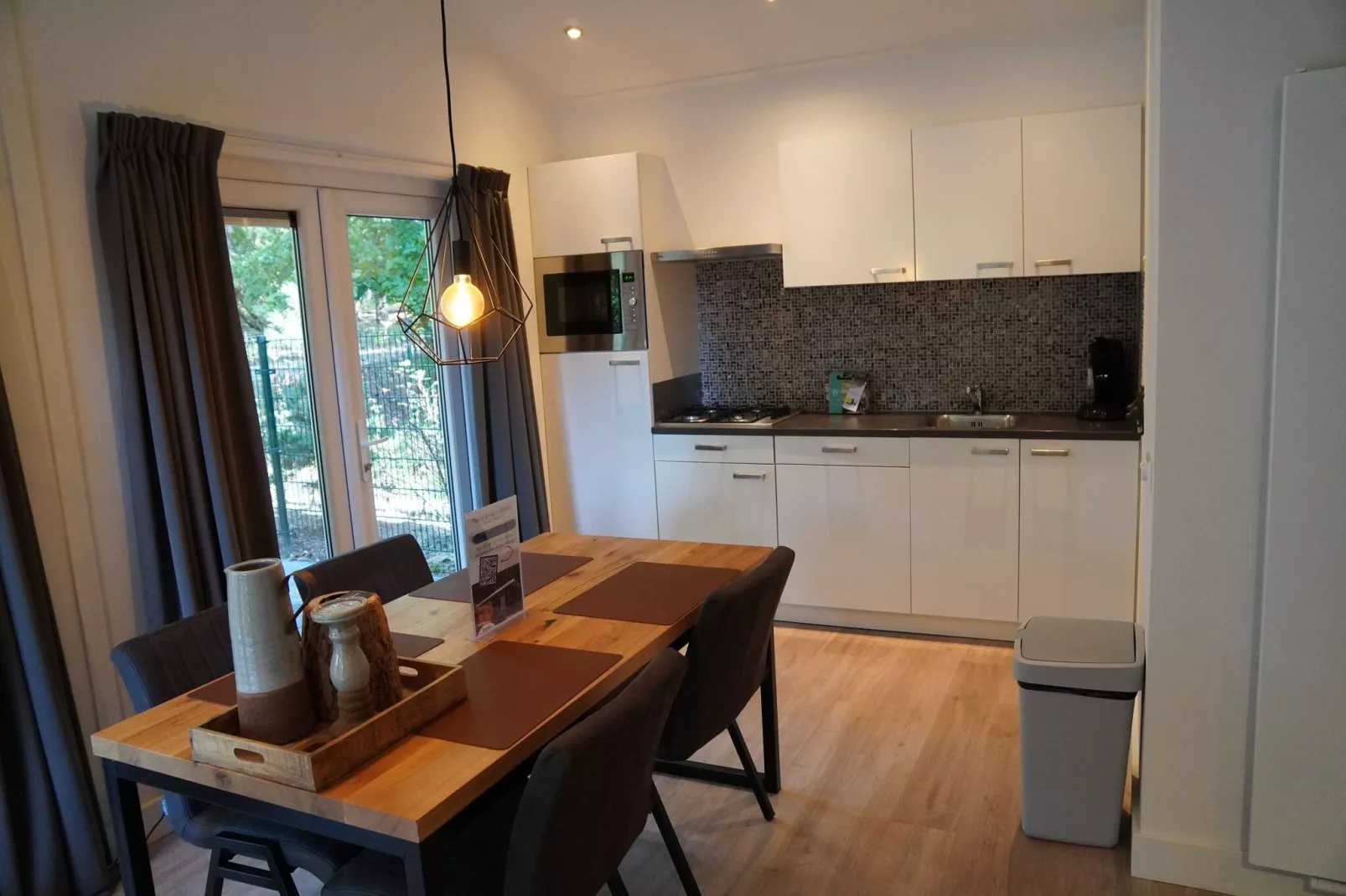 Vakantiepark De Rimboe & De Woeste Hoogte 21-Kitchen