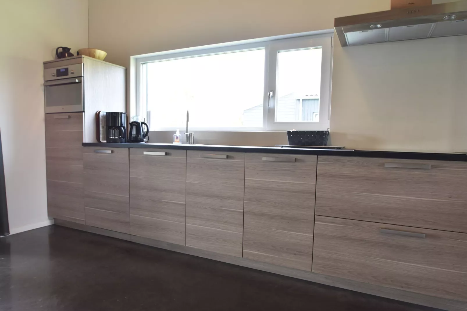 Zeedijk II-Kitchen