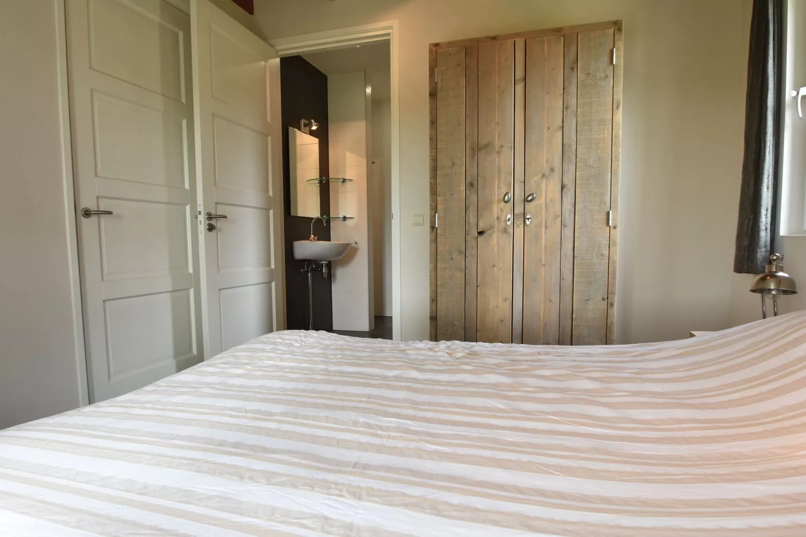 Zeedijk II-Bedroom