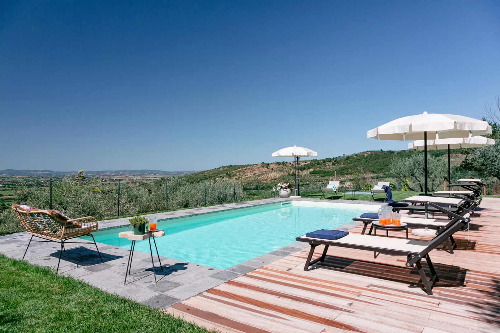 Corte  della Luna-Pool