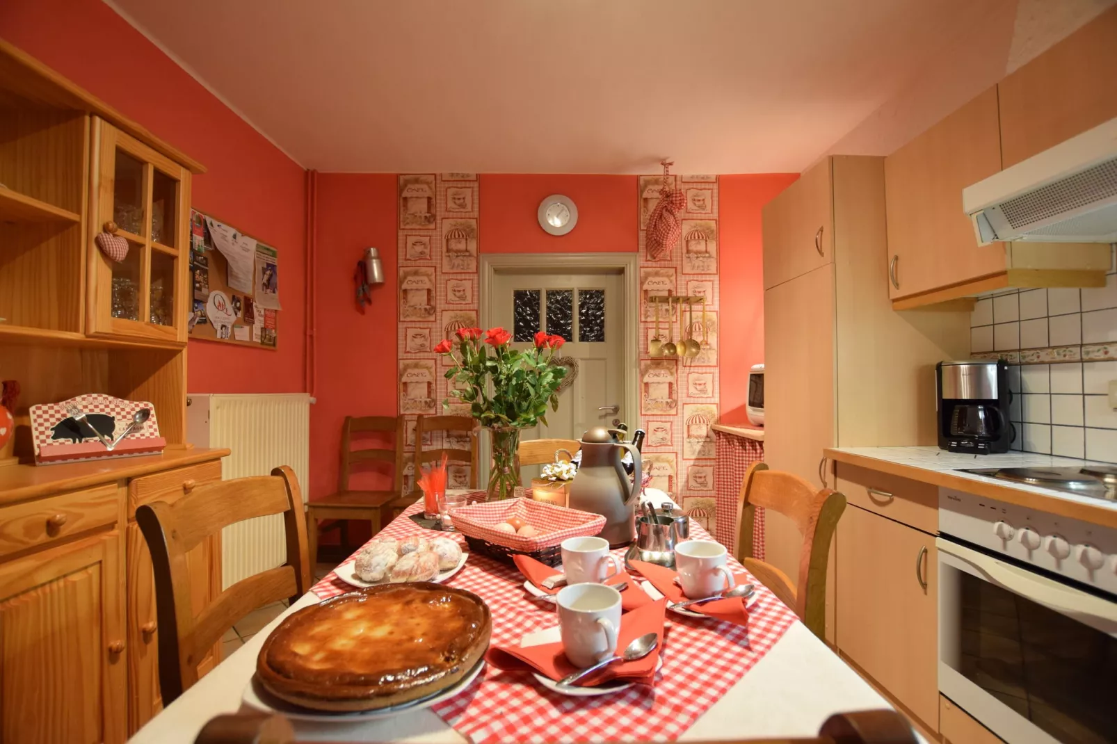 La Cave Voûtée-Kitchen
