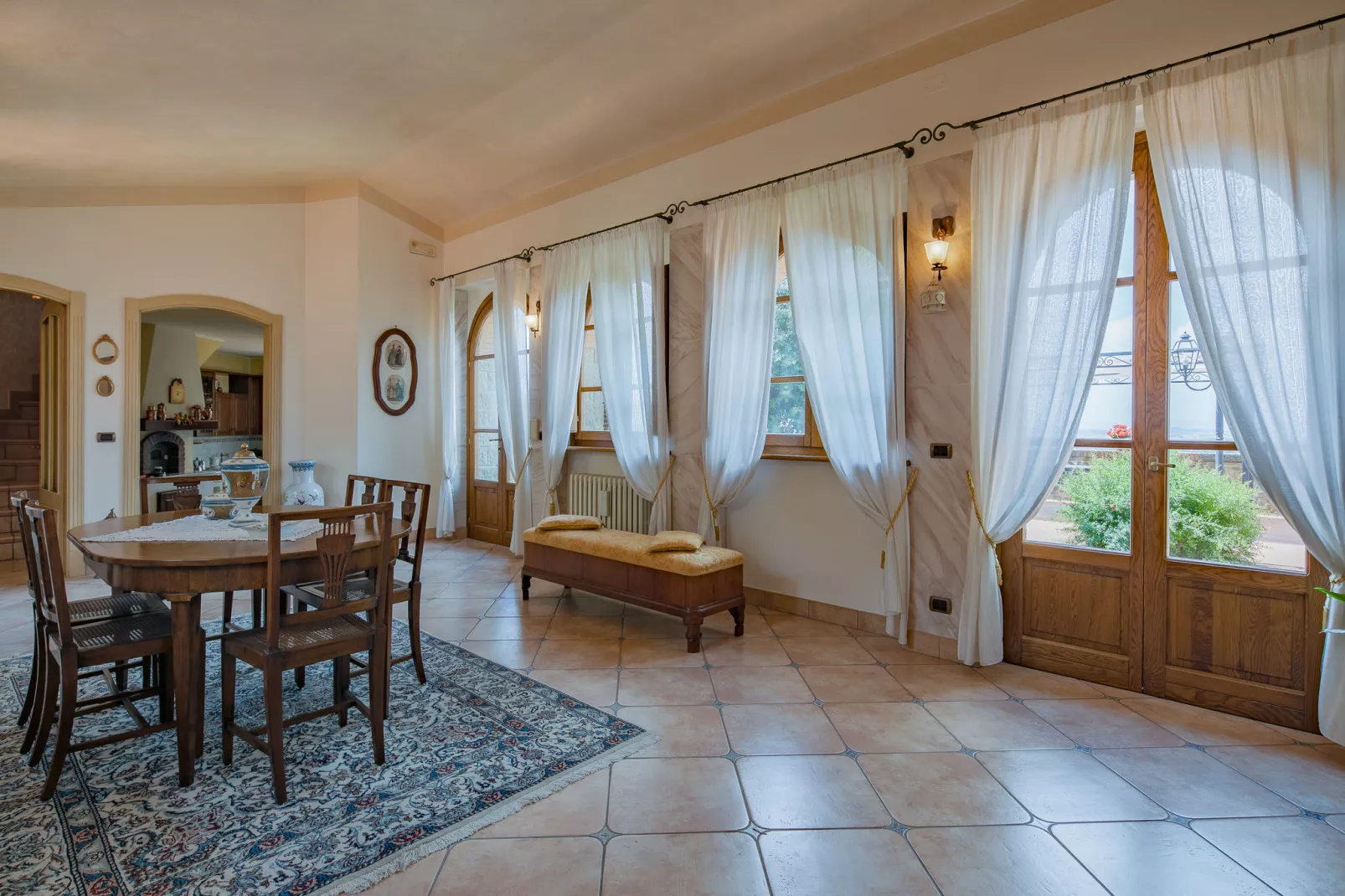 Corte  della Luna-Dining room