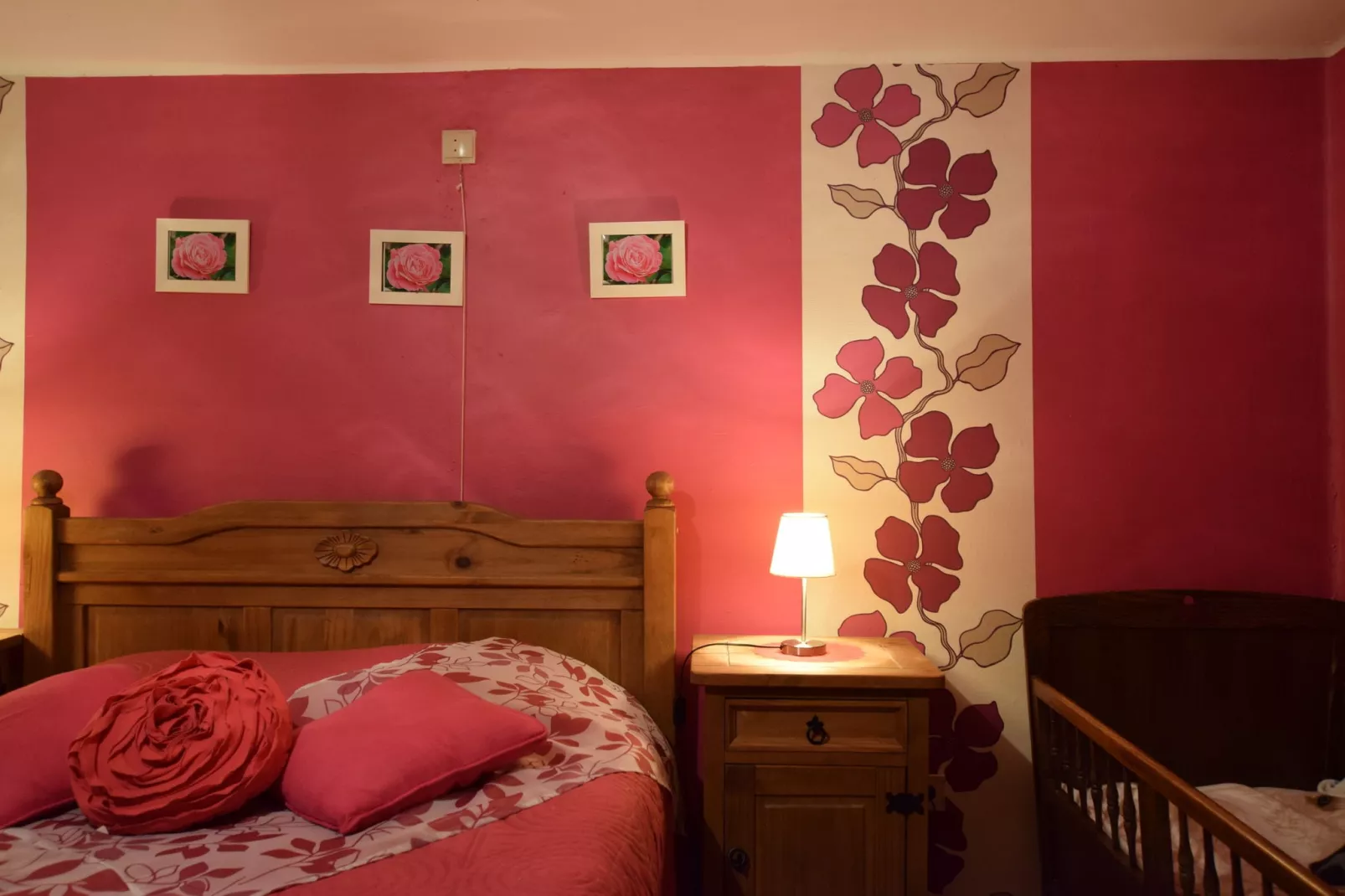 La Cave Voûtée-Bedroom