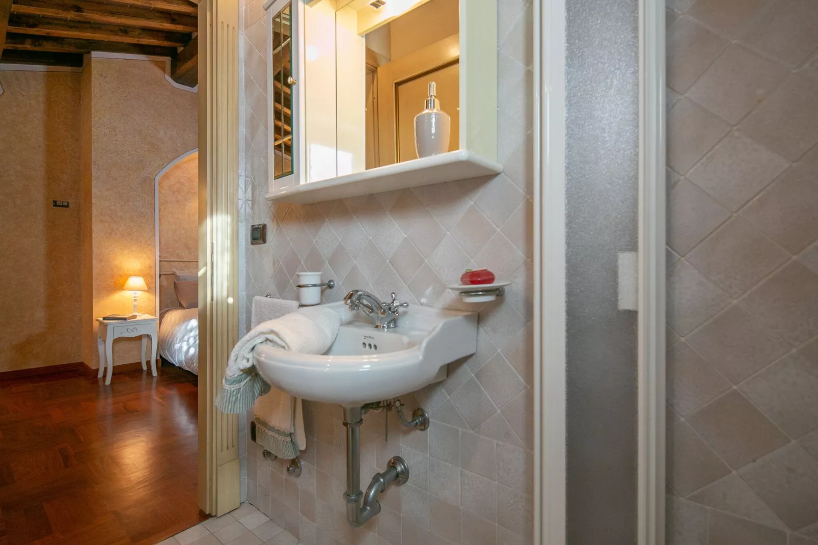 Corte  della Luna-Bathroom