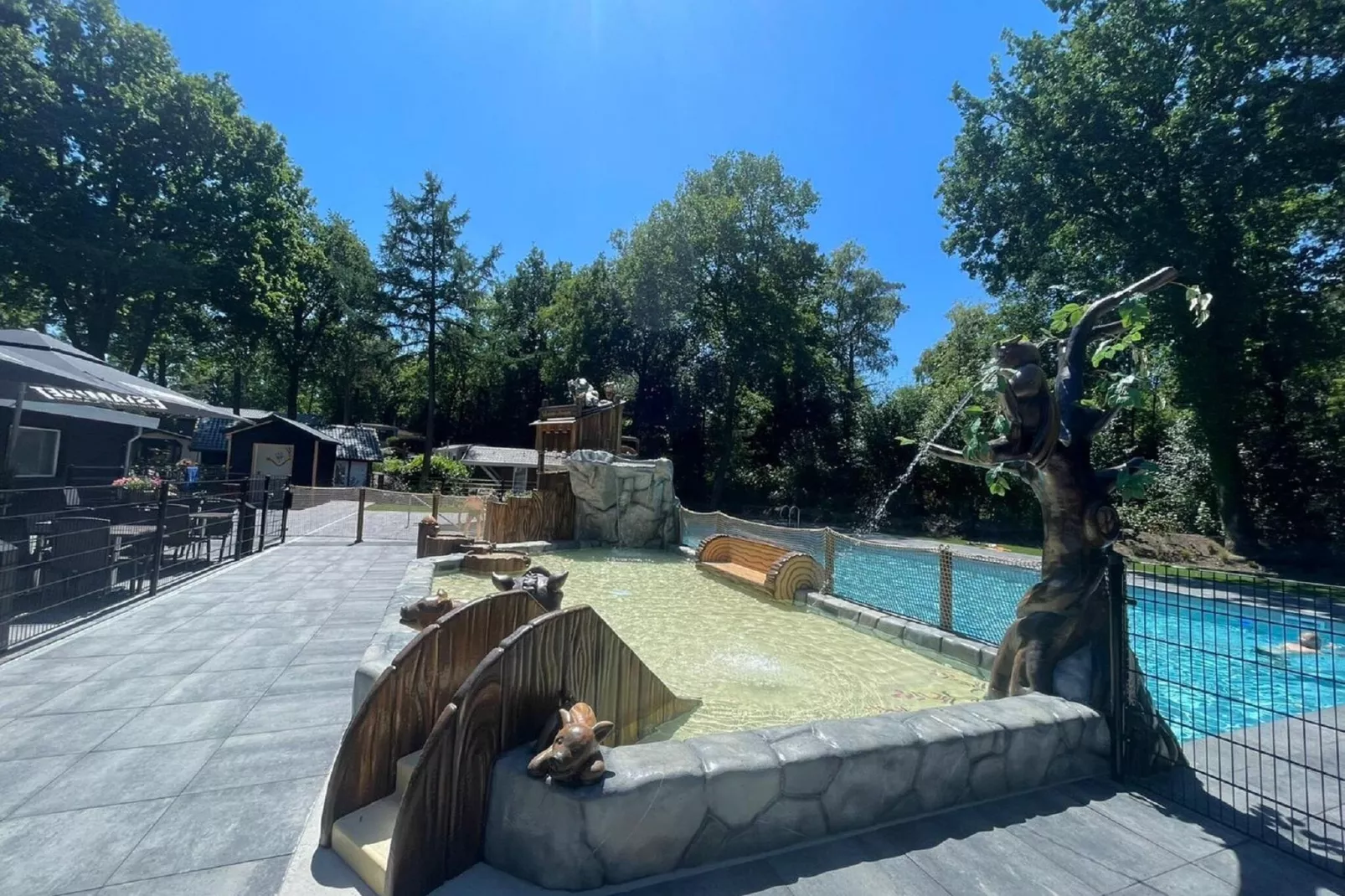 Vakantiepark De Rimboe & De Woeste Hoogte 24-Park facilities