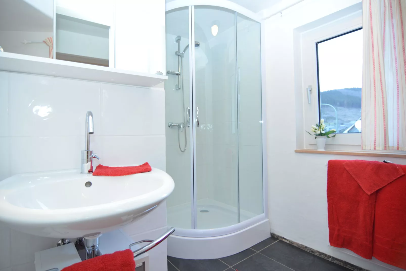 Hunau I-Bathroom